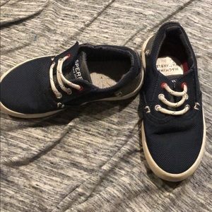 Toddler sperrys